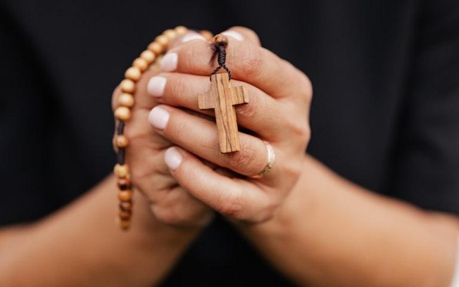 Orações para afastar energias negativas do corpo e da casa Orações para afastar energias negativas do corpo e da casa