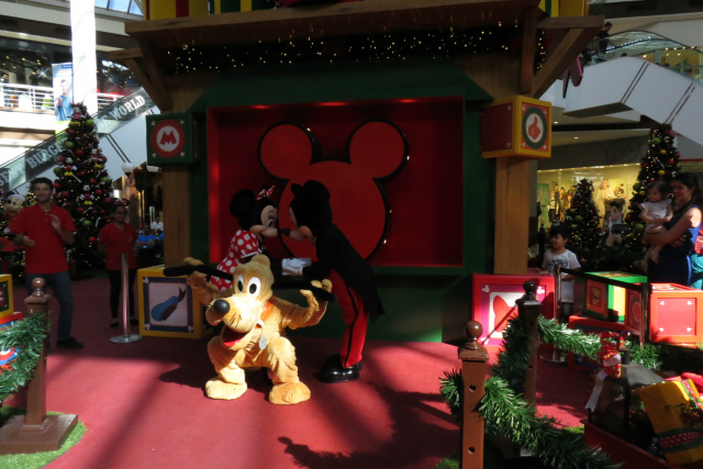 Personagens da Disney voltam a Shopping nesta sexta-feira Mickey e seus amigos estarão de volta ao Shopping Campo Grande entre os dias 16 e 20 de dezembro. foto Sato comunicação
