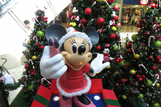 Últimos dias para visitar a decoração de Natal com o tema Mickey e seus amigos Últimos dias para visitar a decoração de Natal com o tema Mickey e seus amigos