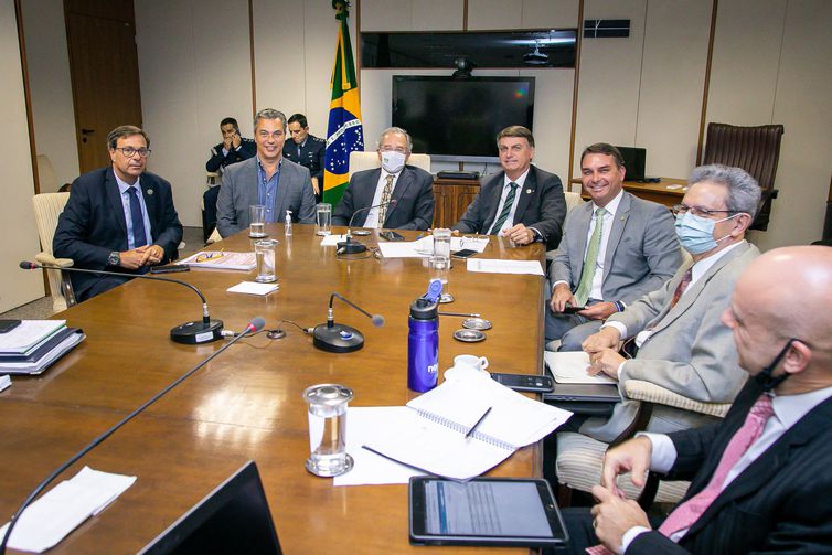 Bolsonaro apela para que caminhoneiros não façam greve © Washington Costa/Ministério da Economia