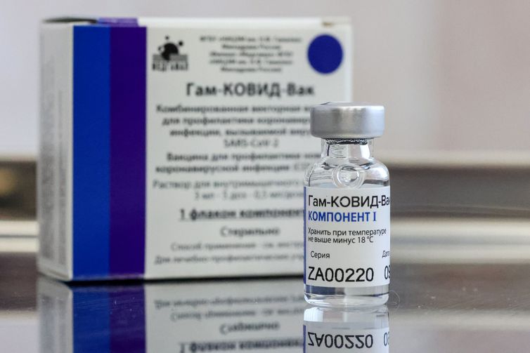 Anvisa inspeciona empresa parceira na produção da Sputnik V © Vladimir Gerdo/TASS/ Reuters/Direitos reservados
