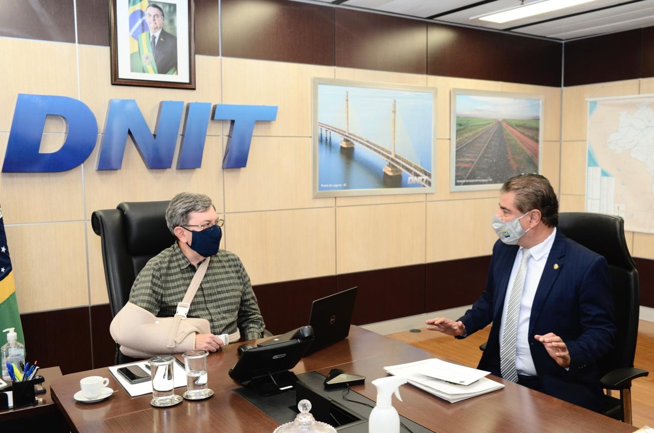 Senador Nelsinho Trad recebe do Dnit garantia de R$ 41,2 milhões em obras para MS ainda neste ano