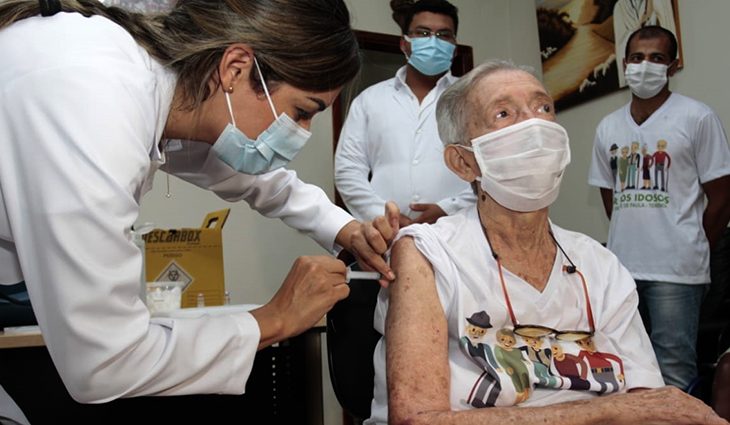 Mato Grosso do Sul começa vacinar idosos acima de 80 anos contra Covid-19 a partir desta sexta-feira