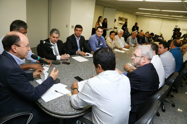 Empresários pedem apoio de deputados para audiência sobre duplicação da BR-163 Foto: Victor Chileno