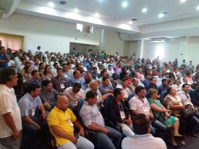 Vereadores de Nova Alvorada do Sul participam de seminário na capital