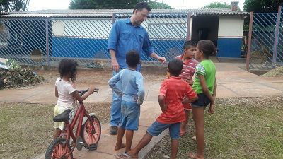 “Apesar das dificuldades, teremos um ano letivo mais produtivo que o anterior”, diz prefeito Guilherme Monteiro Foto: Tharyana Durigon