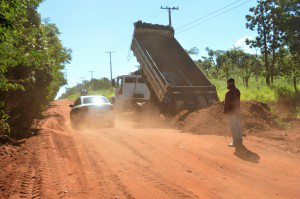 Prefeitura está retomando a manutenção dos 1.100 quilômetros de vias não pavimentadas