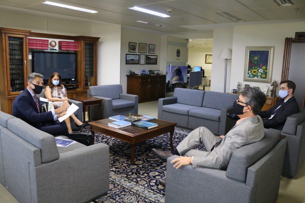 Reunião com PRF4 discute abrangência da competência delegada Reunião ocorreu no Gabinete da Presidência