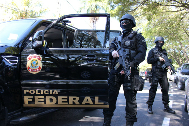 Policia Federal deflagra Greenfield e cumpre dois mandato de prisão em Mato Grosso do Sul Policia Federal deflagra Greenfield e cumpre dois mandato de prisão em Mato Grosso do Sul