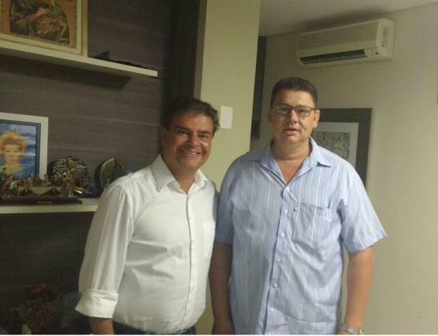 Vereador Walteir conversa com presidente do PTB sobre futuro do partido em Aparecida do Taboado Vereador Walteir conversa com presidente do PTB sobre futuro do partido em Aparecida do Taboado
