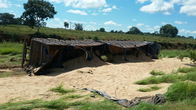 Acidente com três vítimas fatais na BR 163 em Nova Alvorada do Sul Acidente com três vítimas fatais na BR 163 em Nova Alvorada do Sul