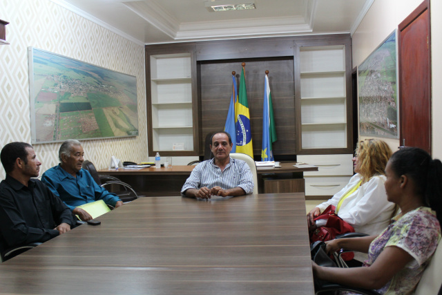 Prefeitura realiza conserto na bomba do poço do Assentamento Santa Luzia Prefeitura realiza conserto na bomba do poço do Assentamento Santa Luzia