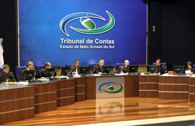 TCE-MS orienta gestores sobre a prestação de contas dos recursos da assistência farmacêutica básica TCE-MS orienta gestores sobre a prestação de contas dos recursos da assistência farmacêutica básica