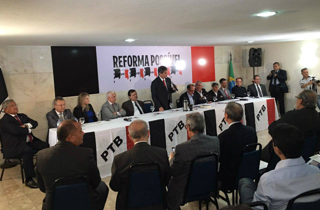 Nelsinho participa de debate sobre reformas da Previdência e trabalhista em Brasília Nelsinho participa de debate sobre reformas da Previdência e trabalhista em Brasília