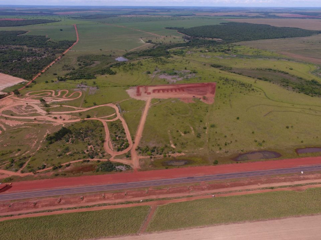 Grupo de empresários prepara ação contra prefeitura de Nova Alvorada do Sul Vista área da pista da área doada para implantação de empresas, Foto: CTCNAS