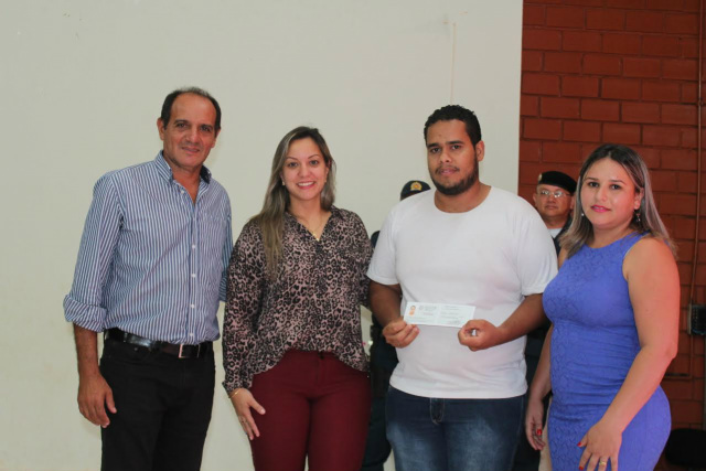 Prefeito Arlei Barbosa participa da entrega do Certificado de Dispensa de Incorporação da Junta Militar