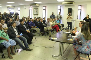 Prefeito faz balanço dos 100 dias e apresenta novos projetos para capital
