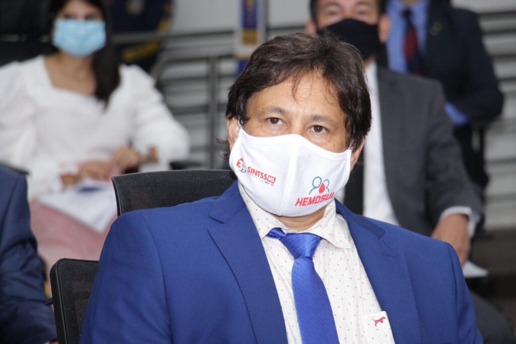 Vereador Tabosa, através do Sisem obriga na Justiça que município compartilhe programa de vacinação