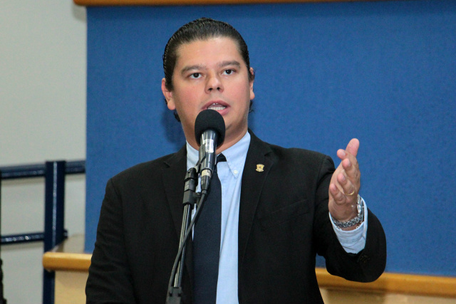 Câmara aprova projeto que prevê controle das despesas do Município