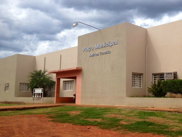 MPMS recomenda ao prefeito que exonere irmã e cunhada MPMS recomenda ao prefeito que exonere irmã e cunhada