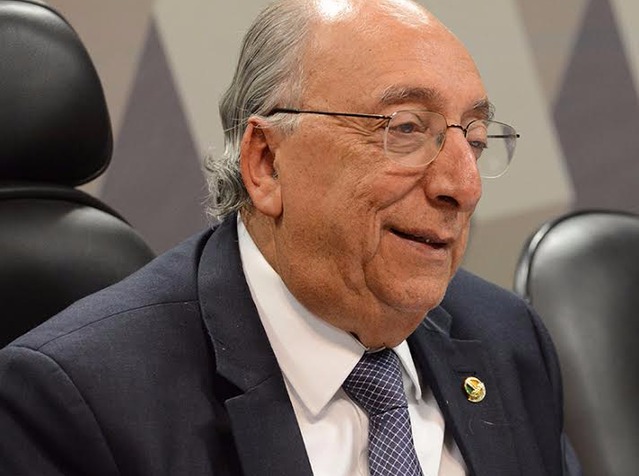 Pedro Chaves é eleito para a Academia Sul-Mato-Grossense de Letras Pedro Chaves é eleito para a Academia Sul-Mato-Grossense de Letras
