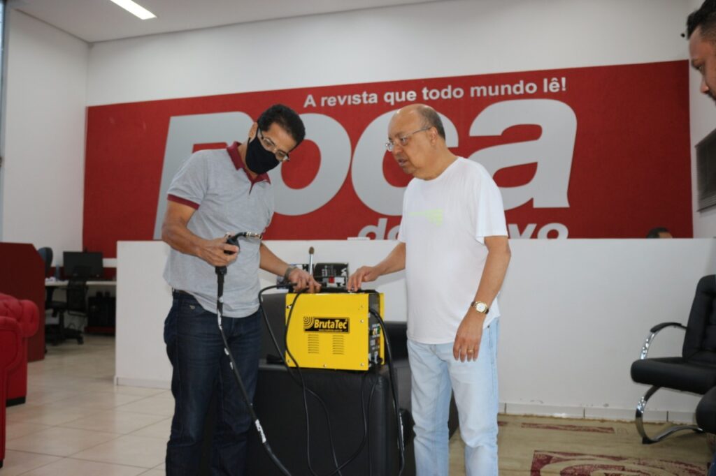 Vereador Edu Miranda recebe doação para projeto "Fazer o bem faz bem"