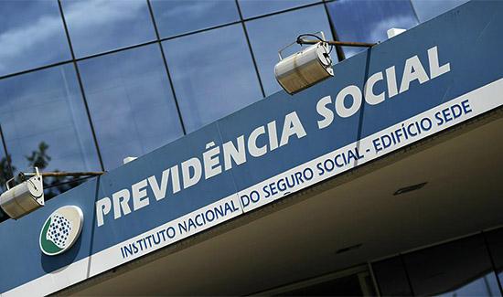 Justiça nega pedido de sindicato gaúcho para suspender reabertura de agências do INSS durante a pandemia Justiça nega pedido de sindicato gaúcho para suspender reabertura de agências do INSS durante a pandemia