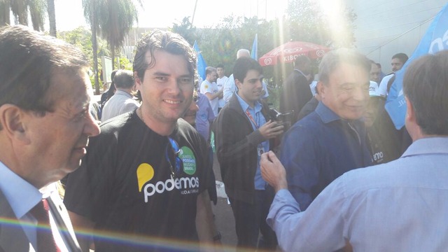 Álvaro Dias, Romário e Marcelinho Carioca se filiam ao Podemos Juliano Gogosz , Presidente da executiva Municipal de Campo Grande