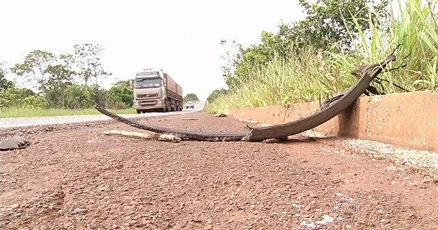 Juiz responsabiliza concessionária de rodovia por acidente causado por pneu na pista Juiz responsabiliza concessionária de rodovia por acidente causado por pneu na pista