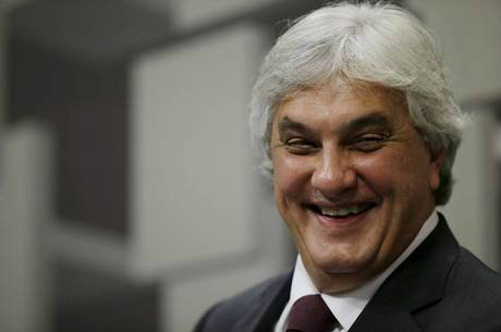 Bancada do PT no Senado emite nota pública sobre Delcídio do Amaral Bancada do PT no Senado emite nota pública sobre Delcídio do Amaral