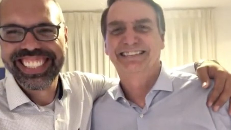 "Não admitirei censura", diz Frias após YouTube suspender canal bolsonarista