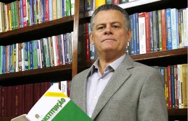 Márcio Monteiro: Aguardem sua defesa e deixem o Secretário Trabalhar!
