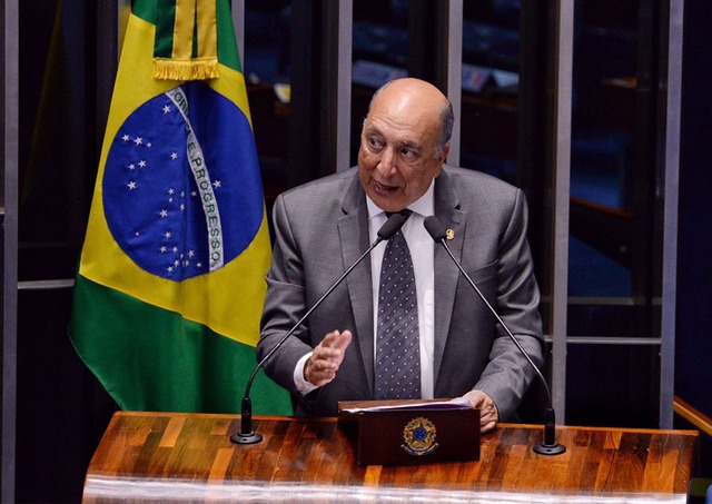 No Senado, Pedro Chaves homenageia os 100 anos da Santa Casa de Campo Grande Pedro Chaves destacou a importância da Santa Casa para Mato Grosso do Sul, os estados e países vizinhos