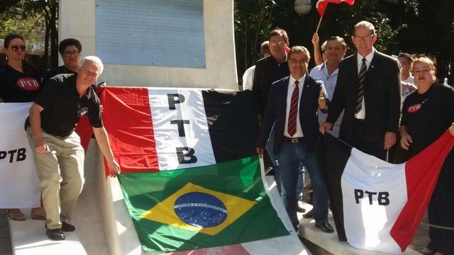 Presidente Estadual do PTB-MS Nelson Trad Filho lembra 63 anos da morte de Getúlio Vargas Foto de 2016 quando o Dr. Nelsinho foi a São Borja participar da homenagem ao nascimento de Getúlio Vargas, que estaria completando 134 anos!
