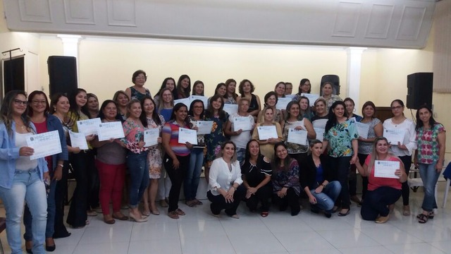 Prefeitura de Ponta Porã certifica programa de alfabetização Prefeitura de Ponta Porã certifica programa de alfabetização