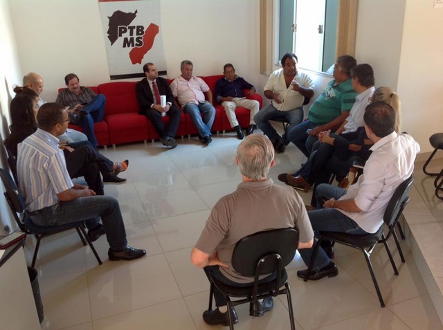 Nelsinho Trad recebe o presidente da Federação de Pescadores e Aquicultores Nelsinho Trad recebe o presidente da Federação de Pescadores e Aquicultores