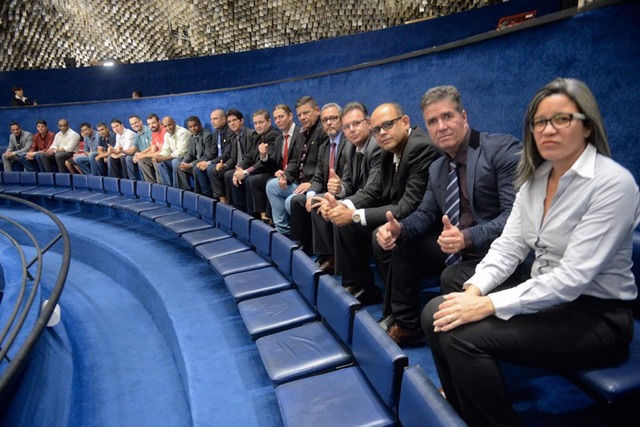 Aprovada em primeiro turno PEC que transforma agente penitenciário em policial Agentes penitenciários acompanharam nas galerias a votação da PEC que cria a polícia penal. Foto: Jefferson Rudy/Agência Senado