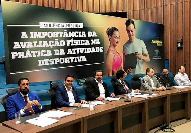 Herculano Borges participa de audiência pública Herculano Borges participa de audiência pública