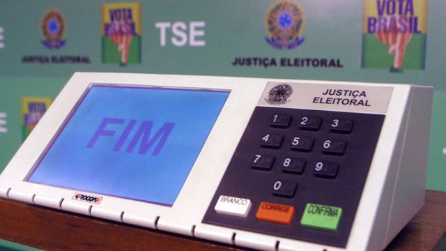 Câmara recua e libera coligações partidárias para as eleições de 2018