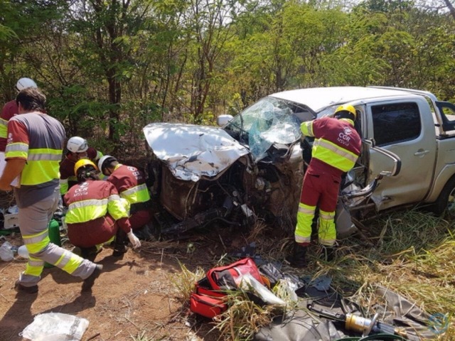Acidente envolve três veículos e mata idoso que dirigia caminhonete na BR 163 Foto Divulgação