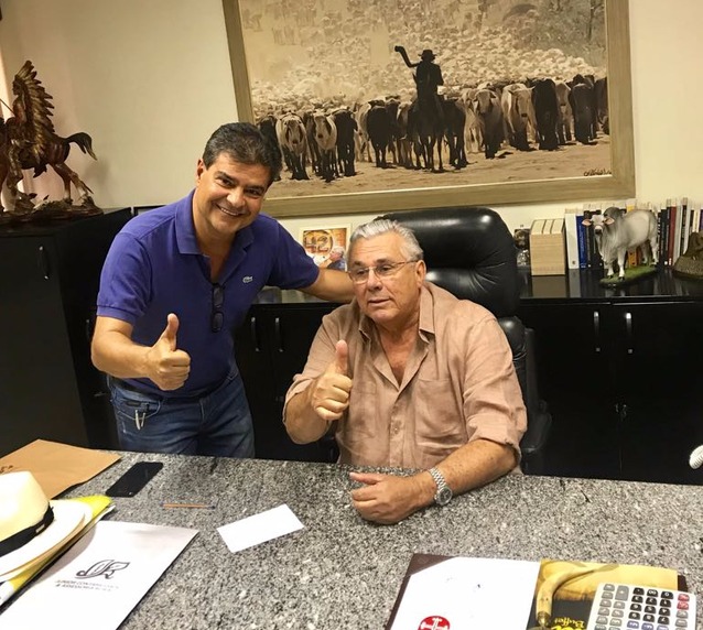 Nelsinho abona ficha de filiação do ex-conselheiro do TCE Nelsinho abona ficha de filiação do ex-conselheiro do TCE