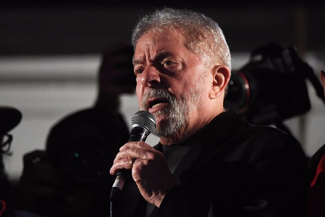 ELEIÇÕES 2018: CANDIDATOS NA PISTA O ex-presidente Lula lidera a corrida para o Planalto com 30% das intenções de voto, segundo pesquisa Datafolha de junho