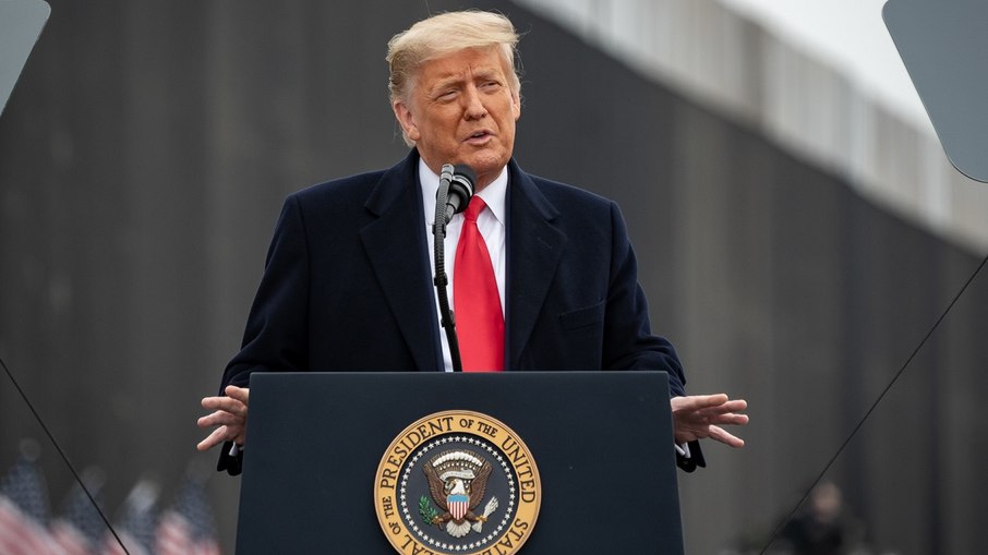 Twitter confirma que Donald Trump está banido para sempre Twitter confirma que Donald Trump está banido para sempre