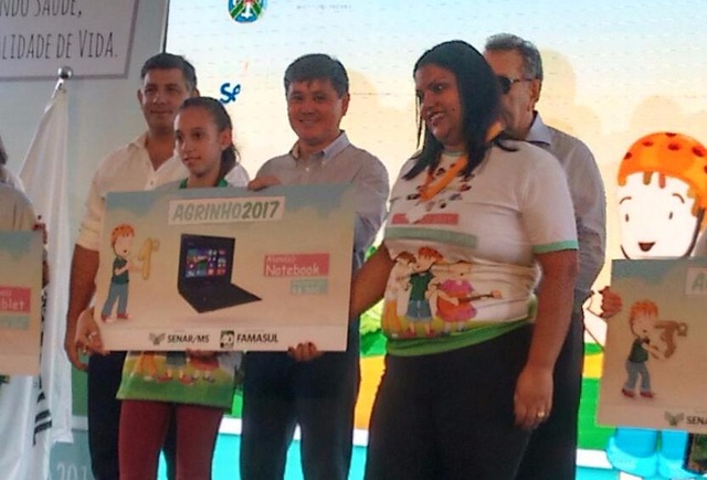 Educação de Rio Brilhante em destaque: Redação da aluna Natalia fica em primeiro lugar no MS Educação de Rio Brilhante em destaque: Redação da aluna Natalia fica em primeiro lugar no MS