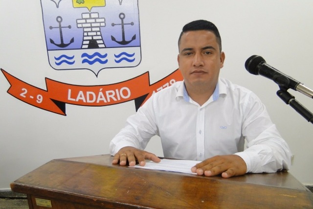 Vereador Agnaldo solicita patrolamento da rua Riachuelo e Acerola na parte alta da cidade