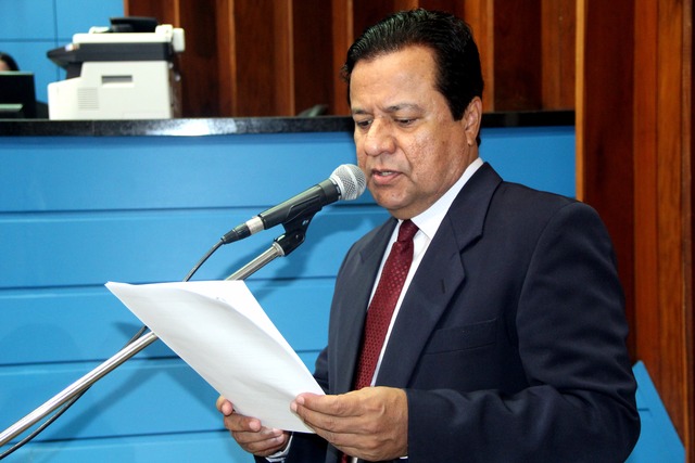 Deputado Amarildo Cruz cobra melhoria nos serviços da Energisa em zona rural de Paranaíba Deputado Amarildo Cruz cobra melhoria nos serviços da Energisa em zona rural de Paranaíba