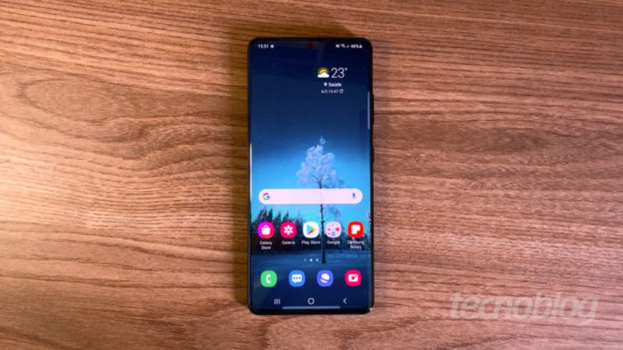 Samsung deve lançar Galaxy S21 FE como opção mais barata ao S21