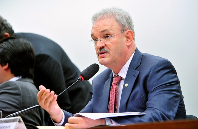 Deputados aprovaram parcelamento de débitos com o regime especial de tributação vencidos até a competência de novembro de 2017. Foto Assessoria
