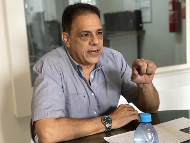 Engenheiro civil Marco Antônio Paulino Maia - A Crítica