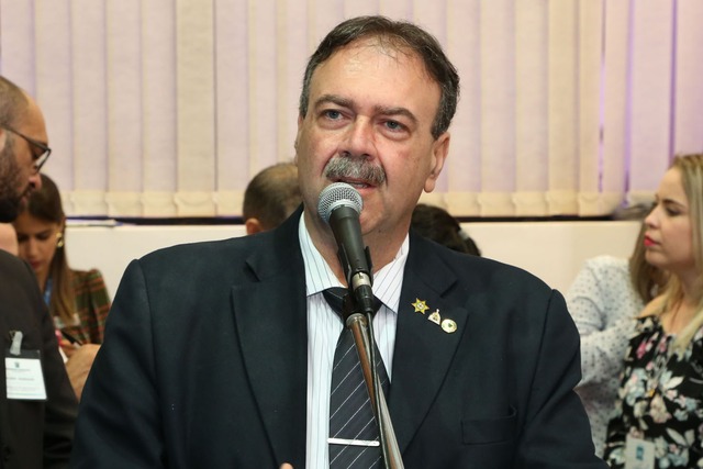 Lei do Deputado Dr. Paulo Siufi que proíbe o uso da linha em MS é sancionada Lei do Deputado Dr. Paulo Siufi que proíbe o uso da linha em MS é sancionada